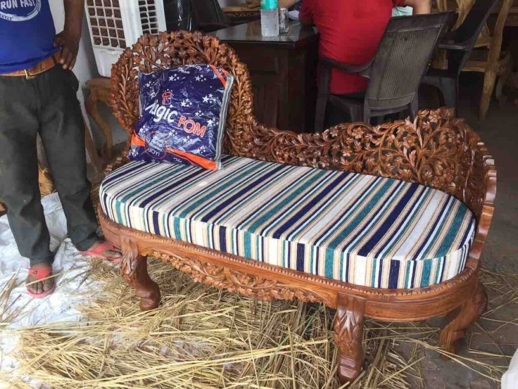 wooden sofaset (1) images 105