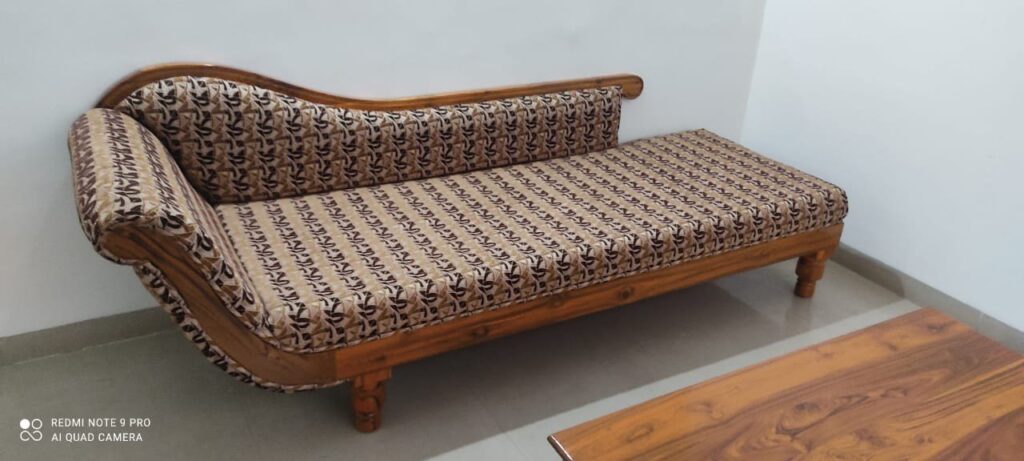 wooden sofaset (1) images 93